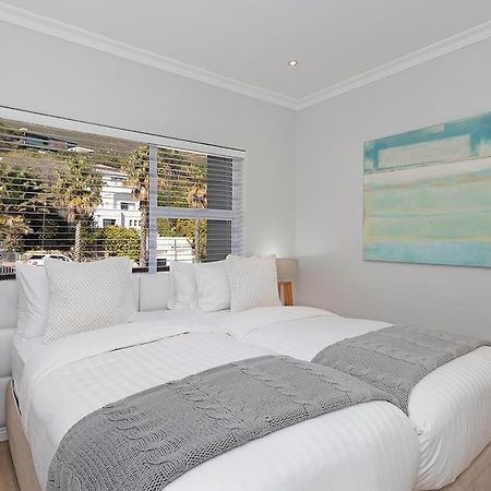 Stunning Sea View Apartment - Camps Bay Cape Town Exterior photo