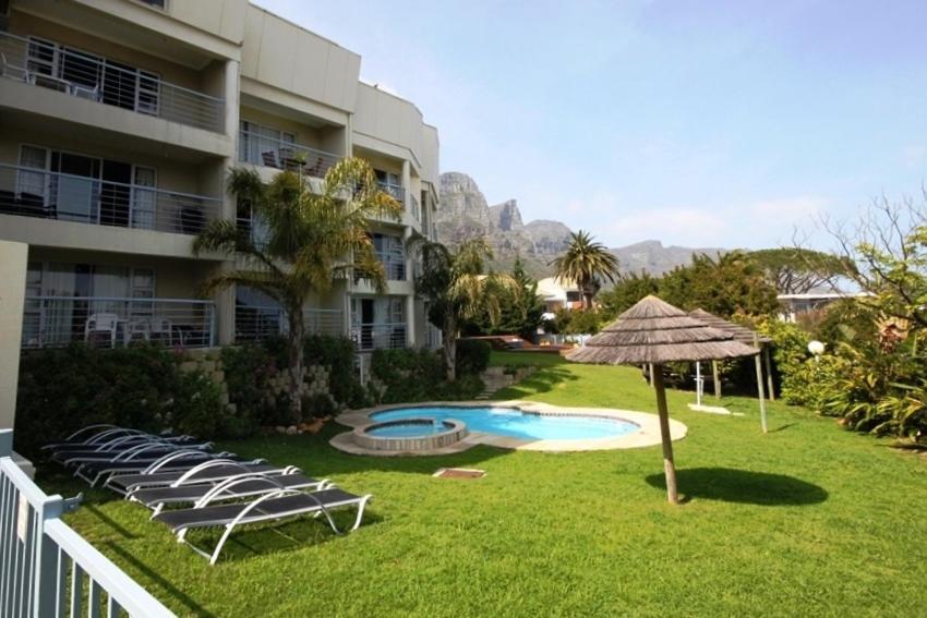Stunning Sea View Apartment - Camps Bay Cape Town Exterior photo
