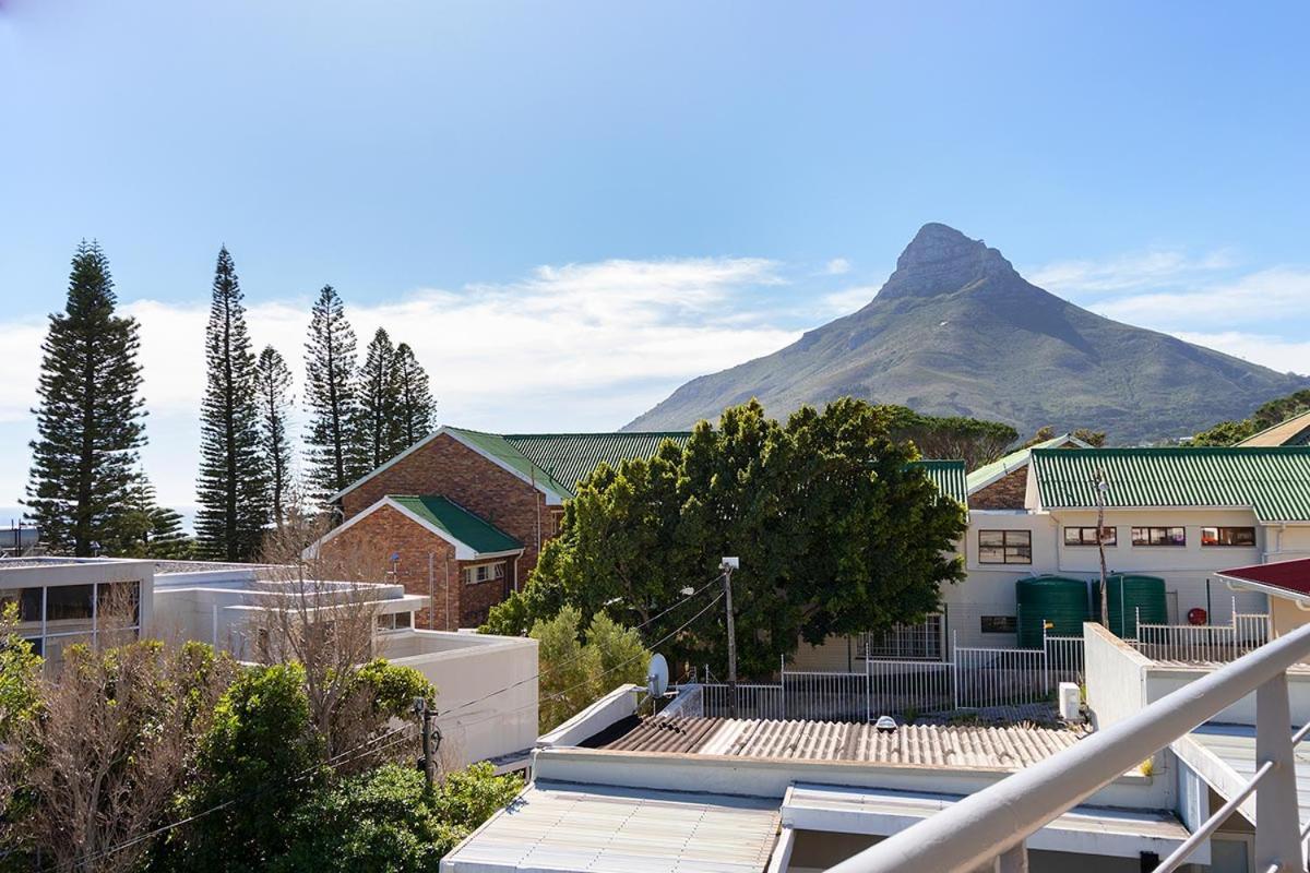 Stunning Sea View Apartment - Camps Bay Cape Town Exterior photo