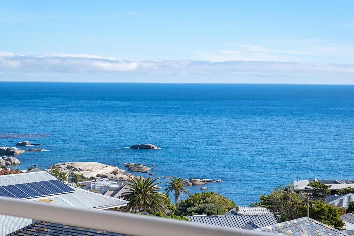 Stunning Sea View Apartment - Camps Bay Cape Town Exterior photo