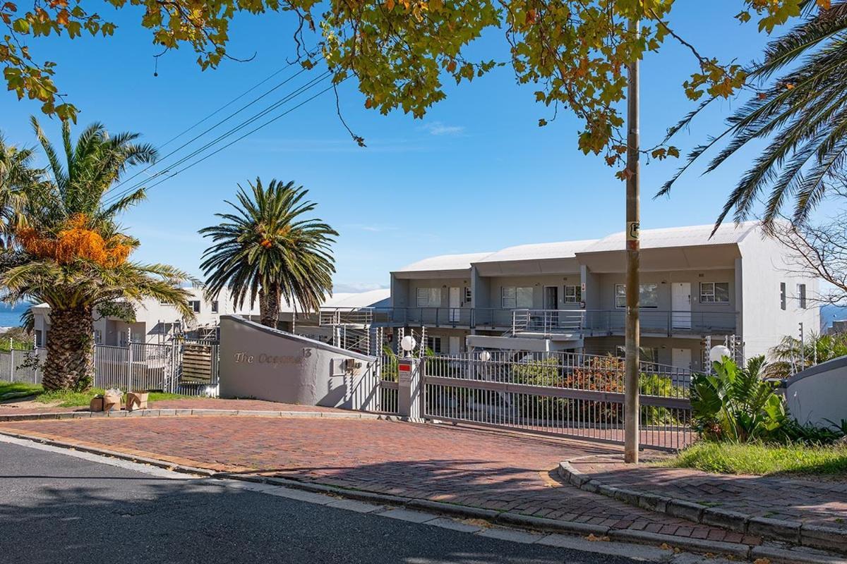 Stunning Sea View Apartment - Camps Bay Cape Town Exterior photo